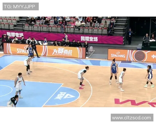 状态不佳！克内克特半场投篮5中1仅得到两分